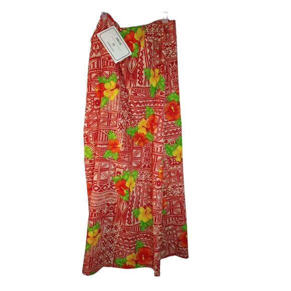Hilo Hattie Hawaii Red Tropical Floral Sarong Wrap Dress Cover Up One Size - Picture 2 of 8